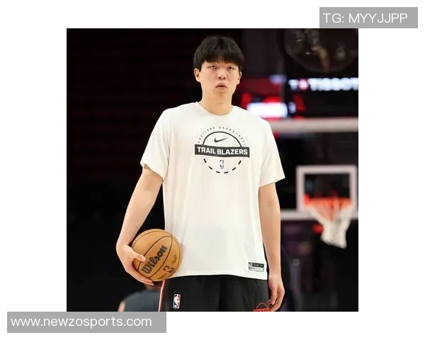 杨瀚森赛前热身展现惊人实力完美对抗后勾手与暴扣三分球全中